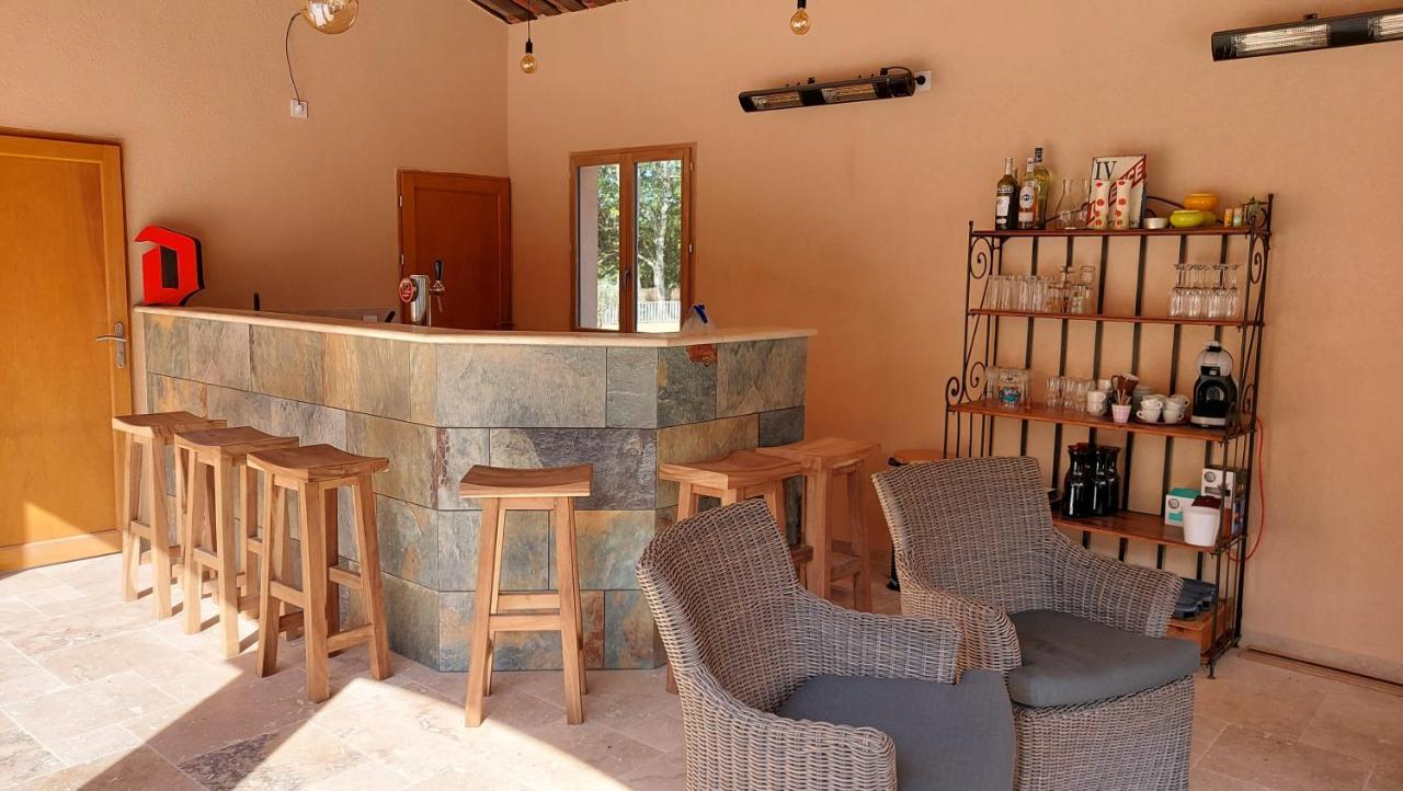 Le Mas Provencal Régusse Esterno foto